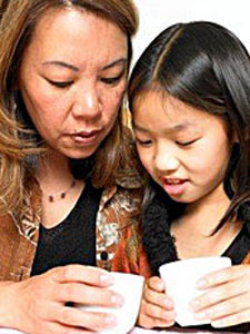 A History of Reading Tea Leaves Reading Tea Leaves