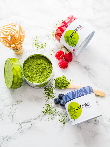 Our matcha teas come in a range of classic and flavored varieties to suit every mood and palate. These precious powdered teas also make for a great addition to lattes and cakes!