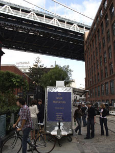 Michelle Brody, Tea Art The Teacart Under the Bridge