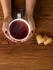 Baking with Tea: Roast Nuts and Shortbread Cookies A cup of tea and cookies, a perfect combination!