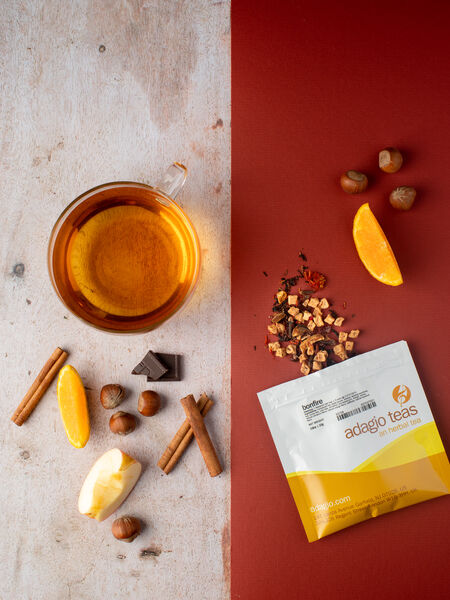 Spiced Teas Perfect for Autumn Bonfires Crisp autumn nights call for warmth and comfort and little can better provide them than an autumn bonfire. Behold our bonfire blend: Lapsang Souchong black tea and red peppercorn offer hints of smoke and the flickering spark of heat. A perfect cup for fireside enjoyment or downtime dreaming.