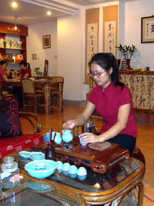 Teahouse Review: Guo Xian Tea House Tea Service