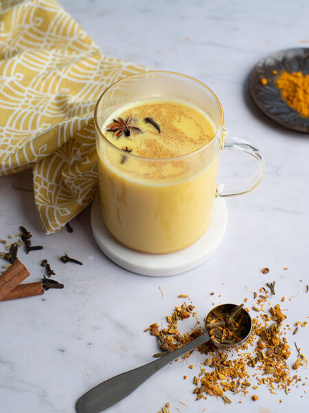 Satisfy your savory sensibilities with a touch of gold. Our Golden Turmeric Chai features earthy turmeric with the warming spiciness of ginger, and is softly sweetened by a blend of cinnamon, clove, and a hint of fennel. It finishes off with a slight fiery kick of black peppercorn. The suggested serving is one teaspoon per cup of water or milk of preference for a golden milk latte!