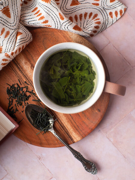 Gyokuro Shincha is a lovely first harvest of the year from the Shizouka foothills of Mount Fuji. The dry leaf aroma offers soft, cozy, nut-like umami and hints of sweetness. In the cup, it is complex and yet subtle. Whispers of sweet grass and clover, soft nuttiness and a breathy, semi-crisp floral finish delight the palate. Harmonious and well-balanced.